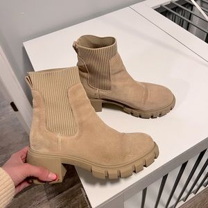 Steve Madden Suede Boots SIZE 7.5